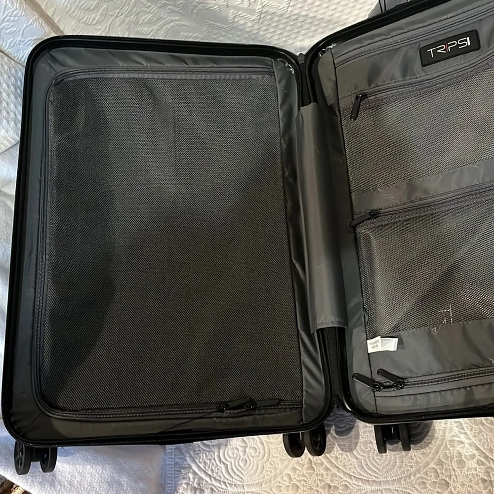 TRIPS Luggage‎ 2.0, NO BATTERY, NWT